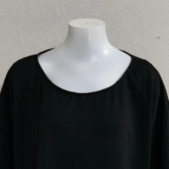 NWT Chill Out Black Crop Top - Picture 2 of 6